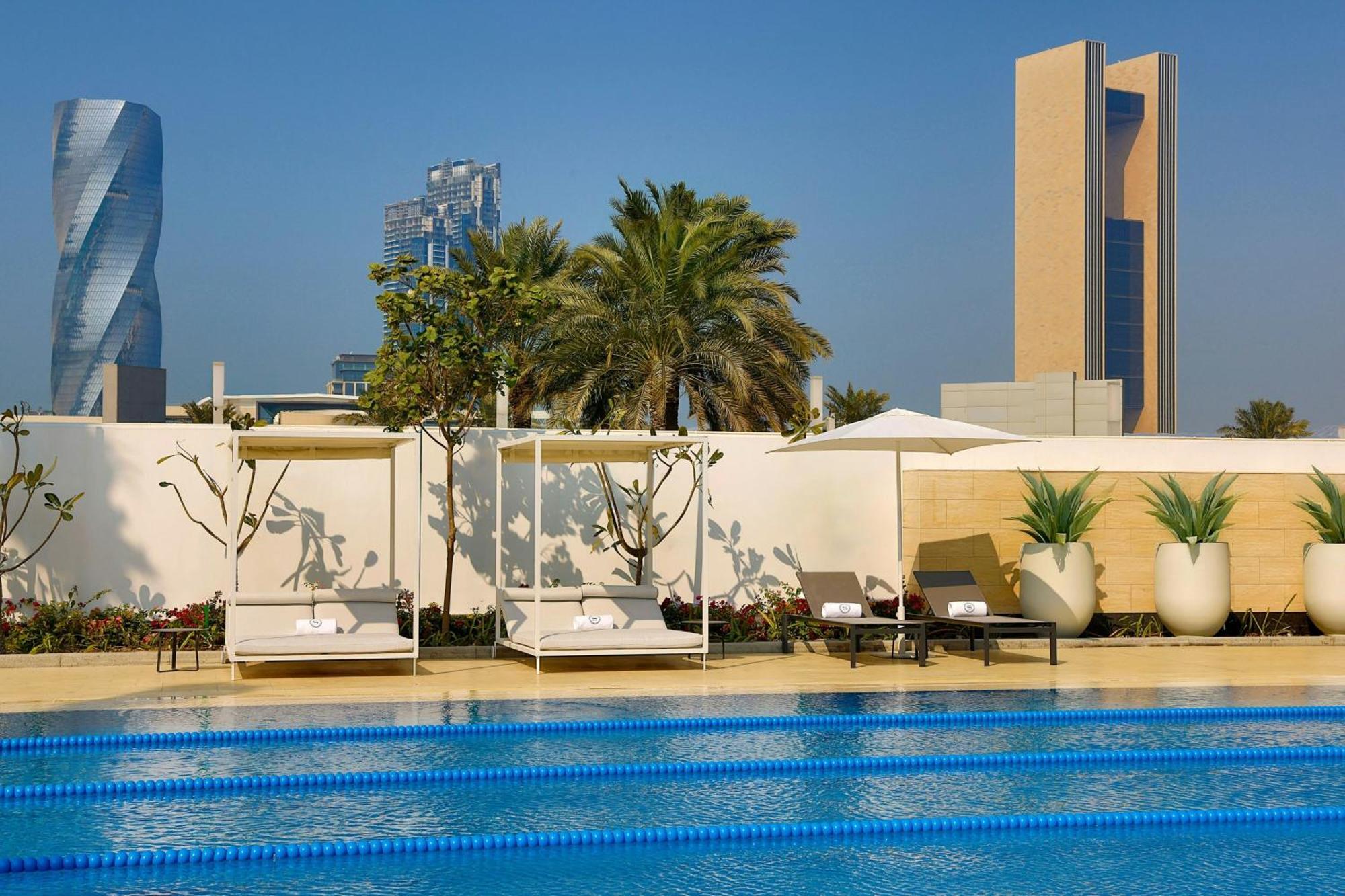Sheraton Bahrain Hotel Манама Екстер'єр фото